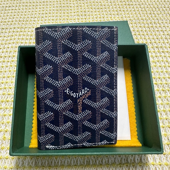 goyard. Other - Brand-new Goyard blue bifold wallet